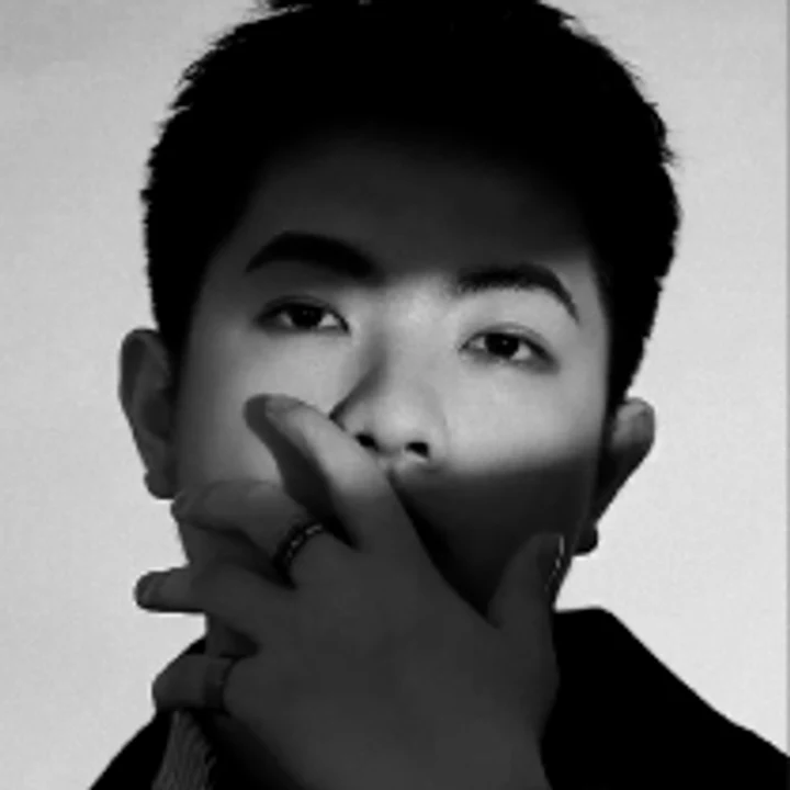 Hao Xu portrait